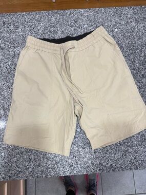 Lulu Lemon Men's Drawstring Shorts - Two tiny stains on right front of shorts.